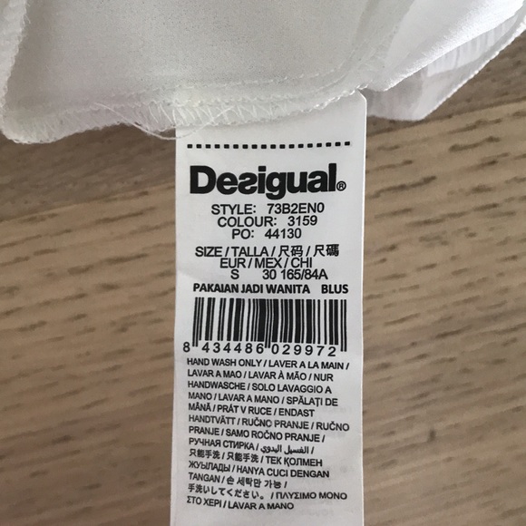 Cute blouse - Picture 7 of 9